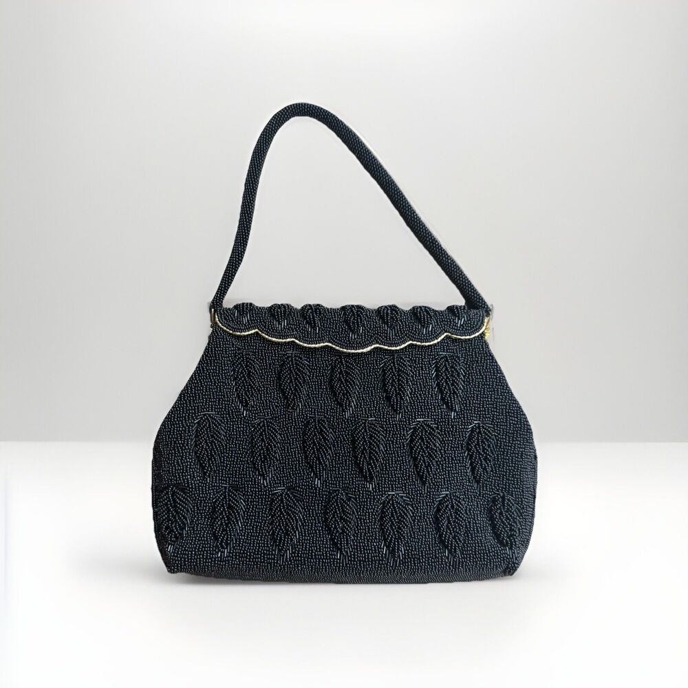 Vintage Ladies Jet Black Beaded Cocktail Handbag Purse Gold Clasp